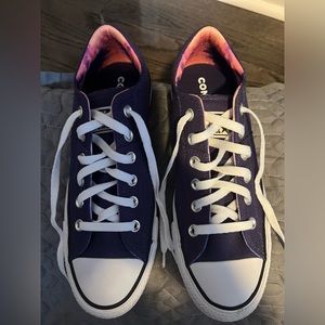 Converse Women’s Purple